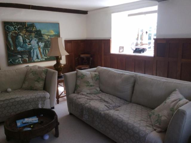 Worthy Manor