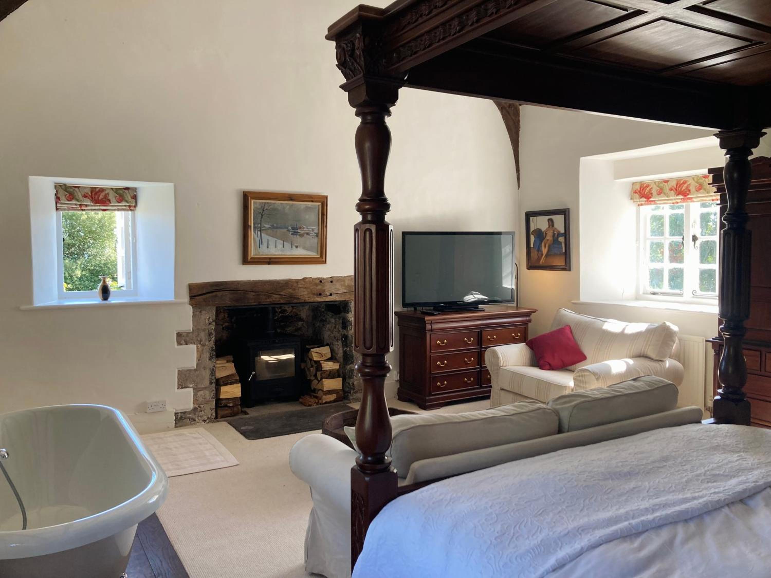 Worthy Manor