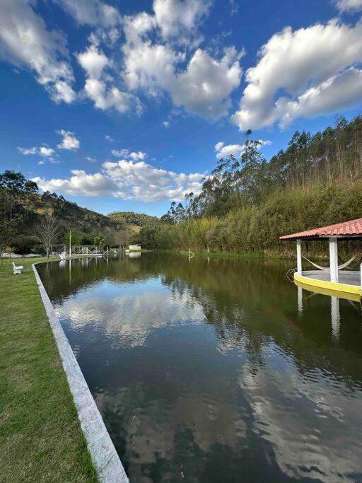 Lindo sítio para você e sua família!