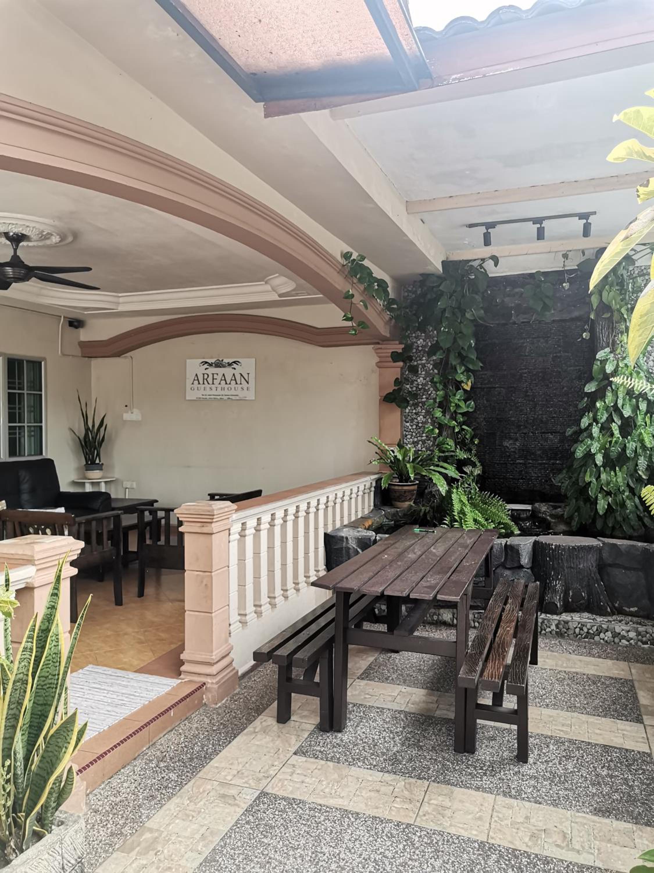 Arfaan Guest House photo 8