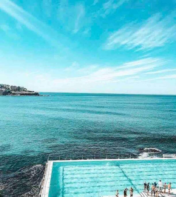 lBrand New beachside 2BR apt in prime Location