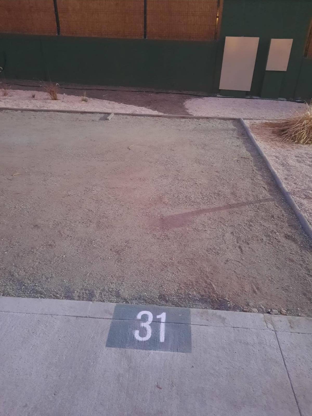 Acogedor Departamento Central con Piscina, Estacionamiento Privado y Más