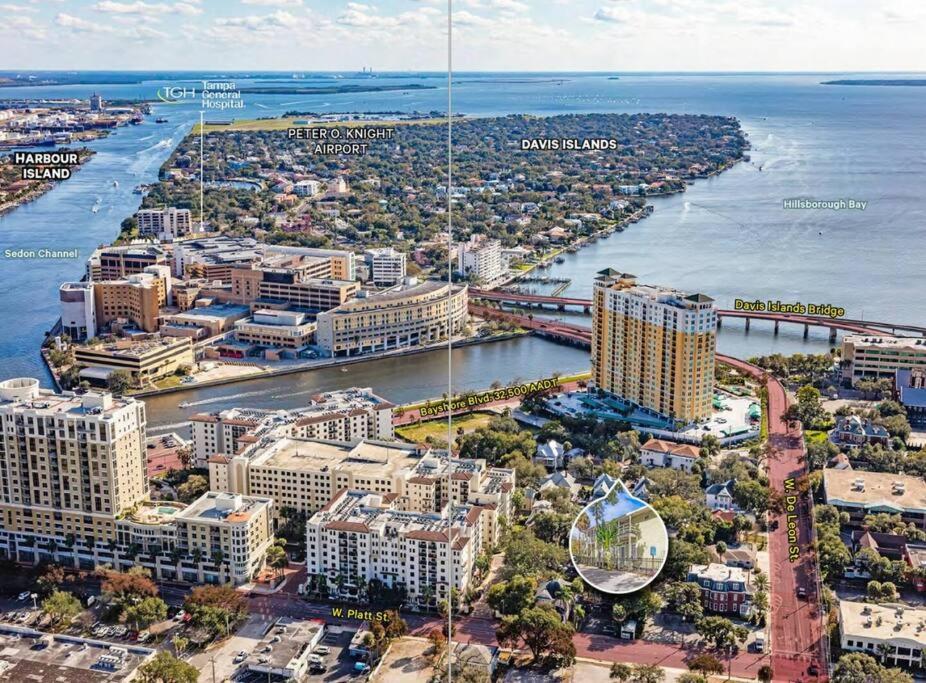 Luxury Suite by Tampa Convention Center & Hospital view 4