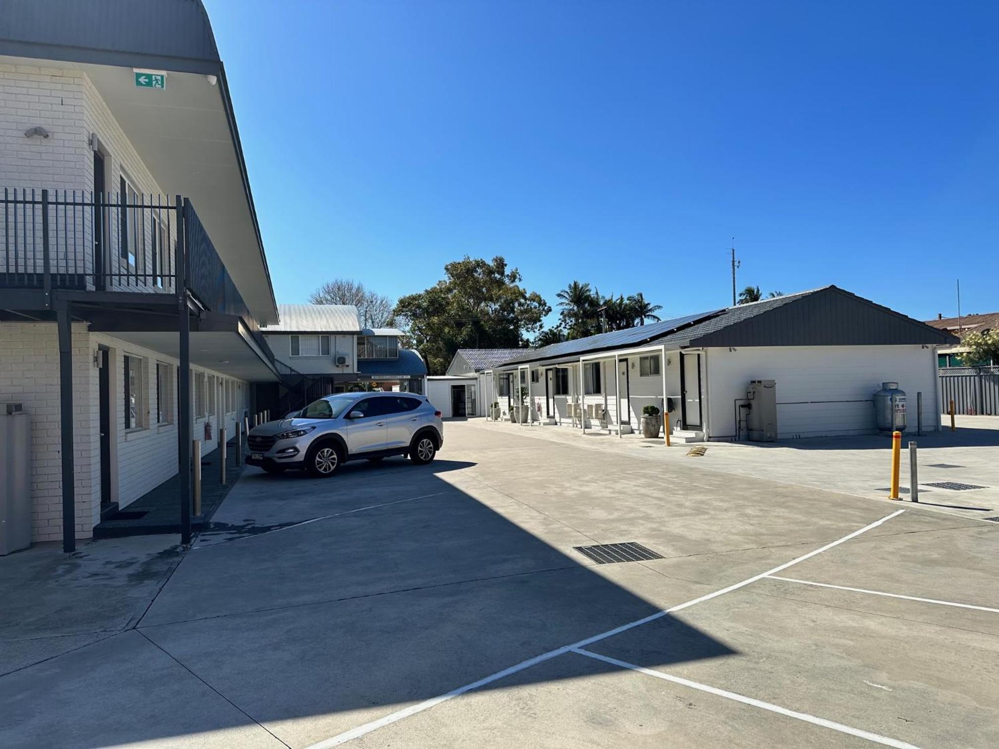 Surf Beach Motel Port