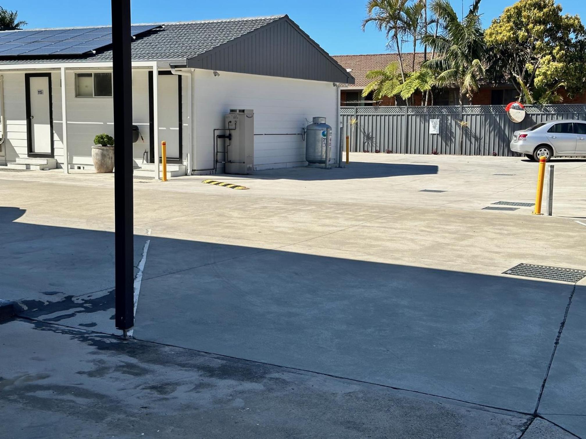 Surf Beach Motel Port