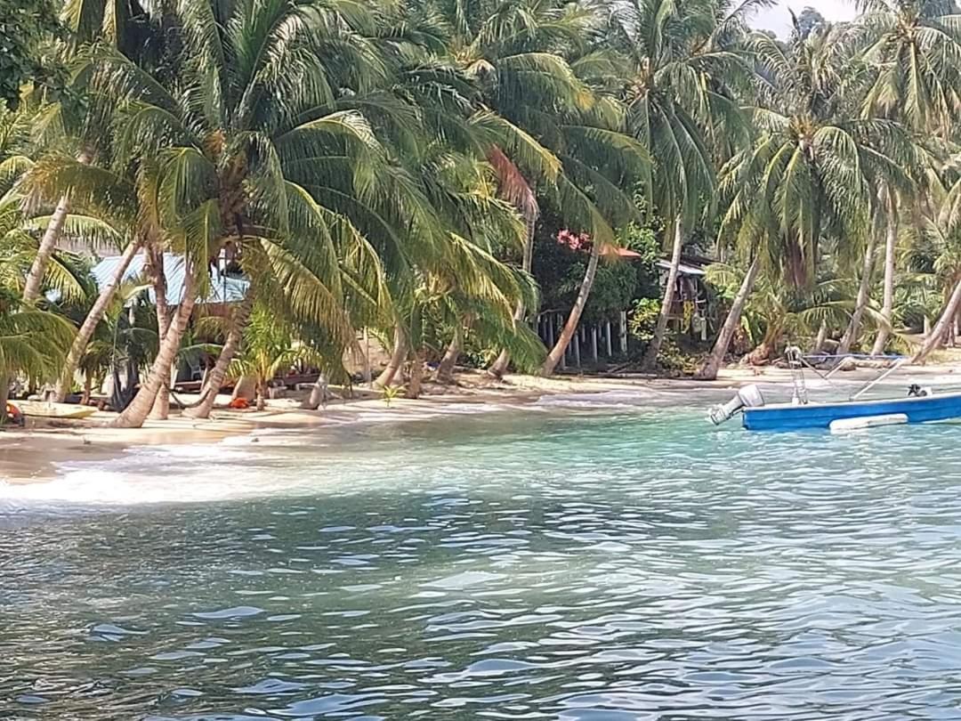 Ella's Place Salang Tioman