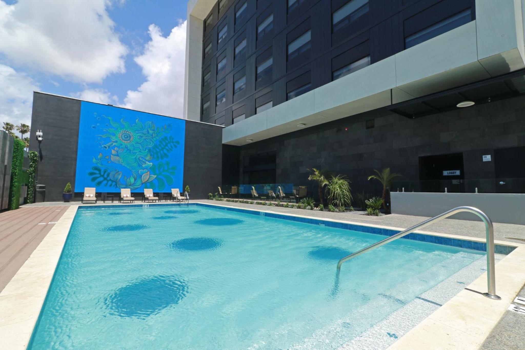 Ensenada Vacations - Holiday Inn Express Suites - Ensenada Centro, an IHG Hotel - Property Image 76