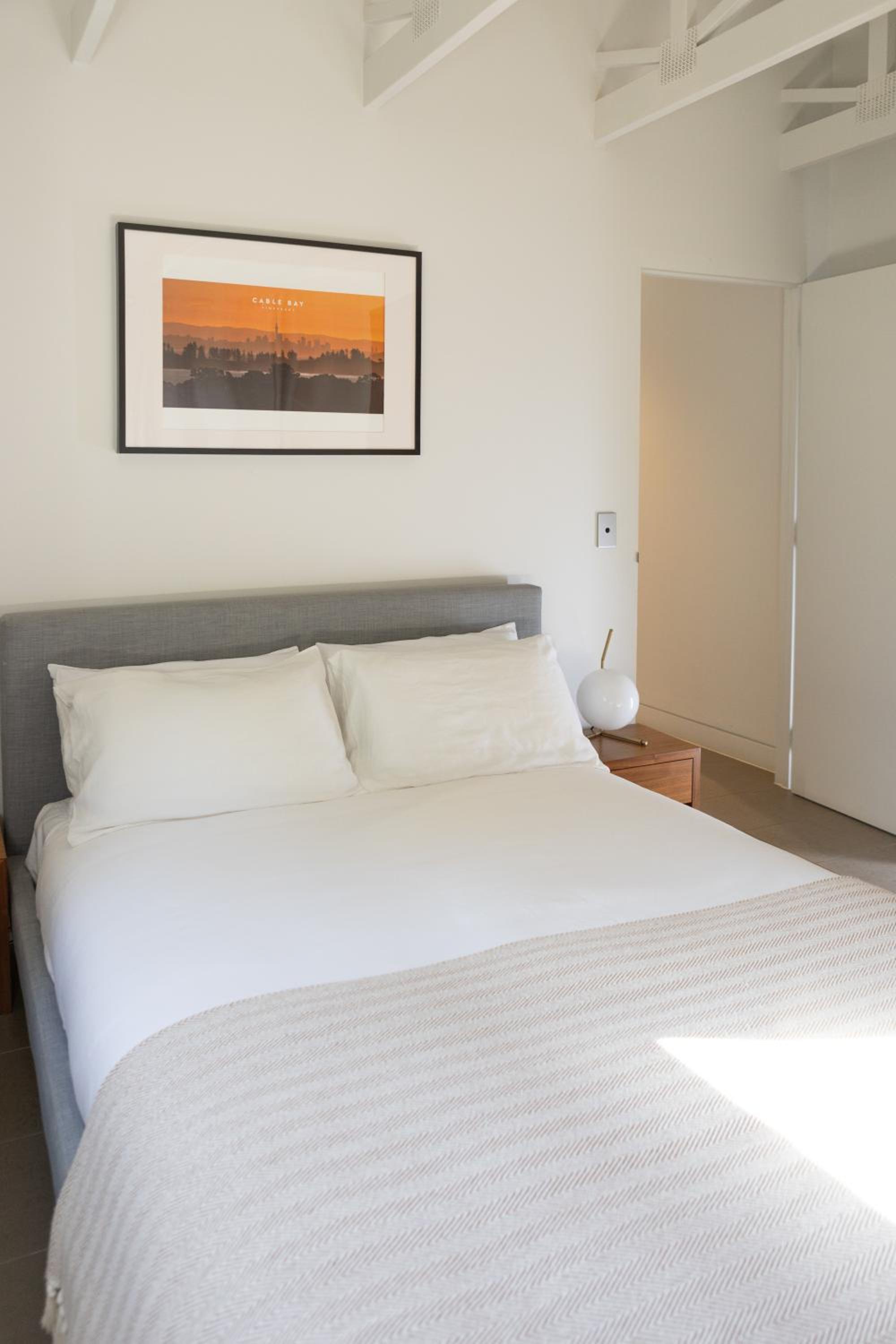 Cable Bay Guesthouse view 2