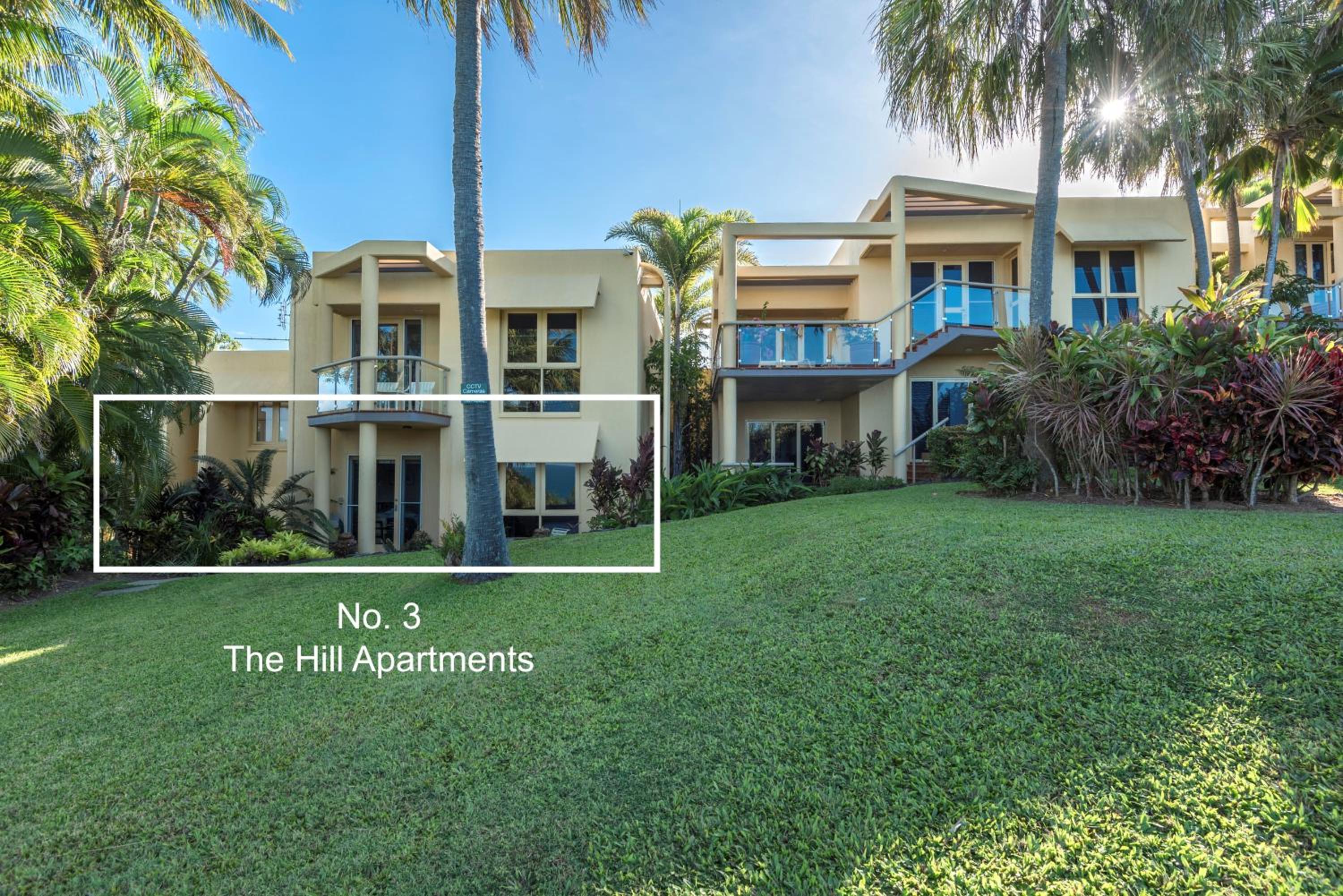 Hillside 3BR Retreat with Pool & Sea Views