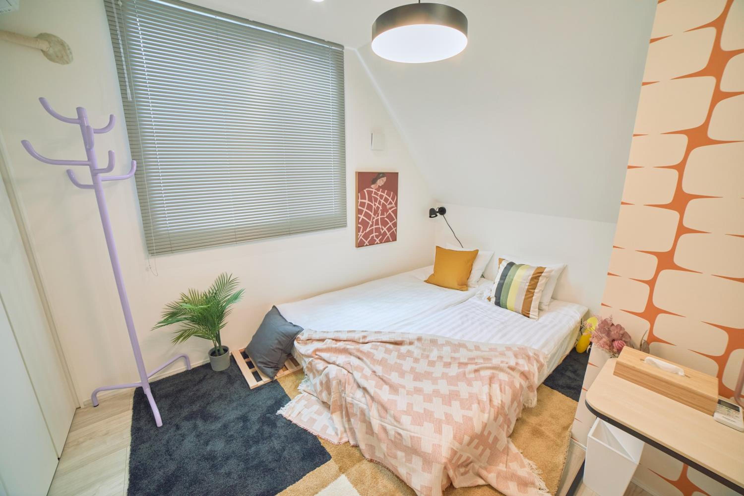 Shinjuku 'Orange County' Villa