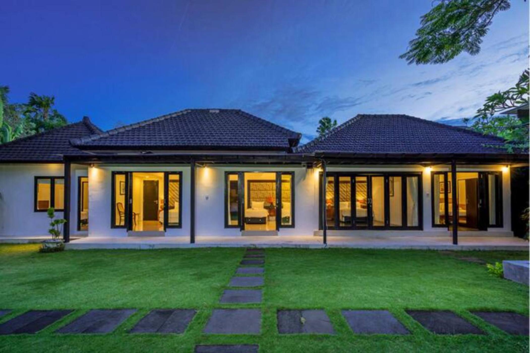 The Aryana Estate