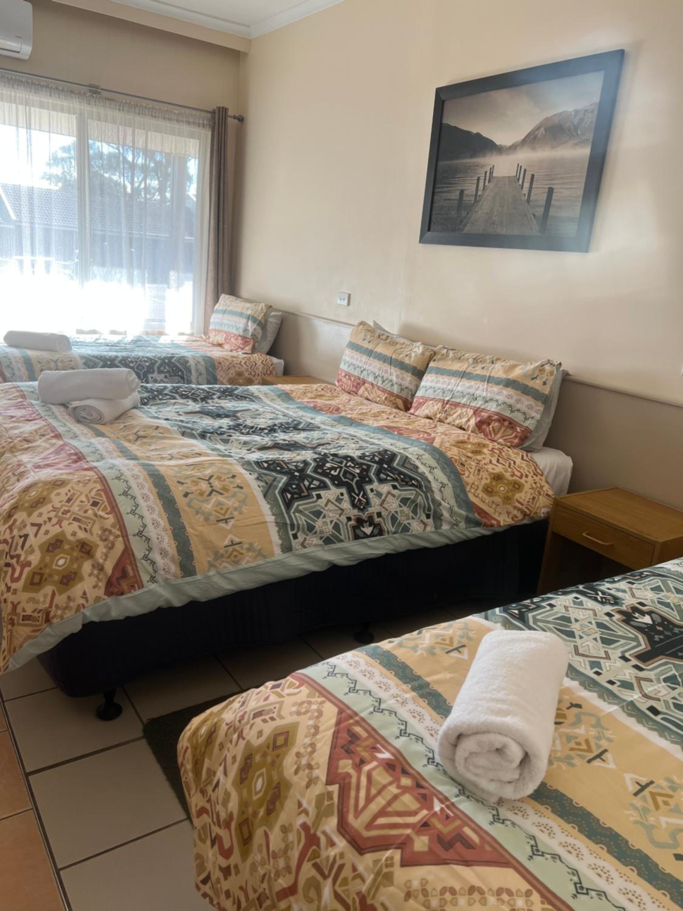 Woodmans Hill Motel