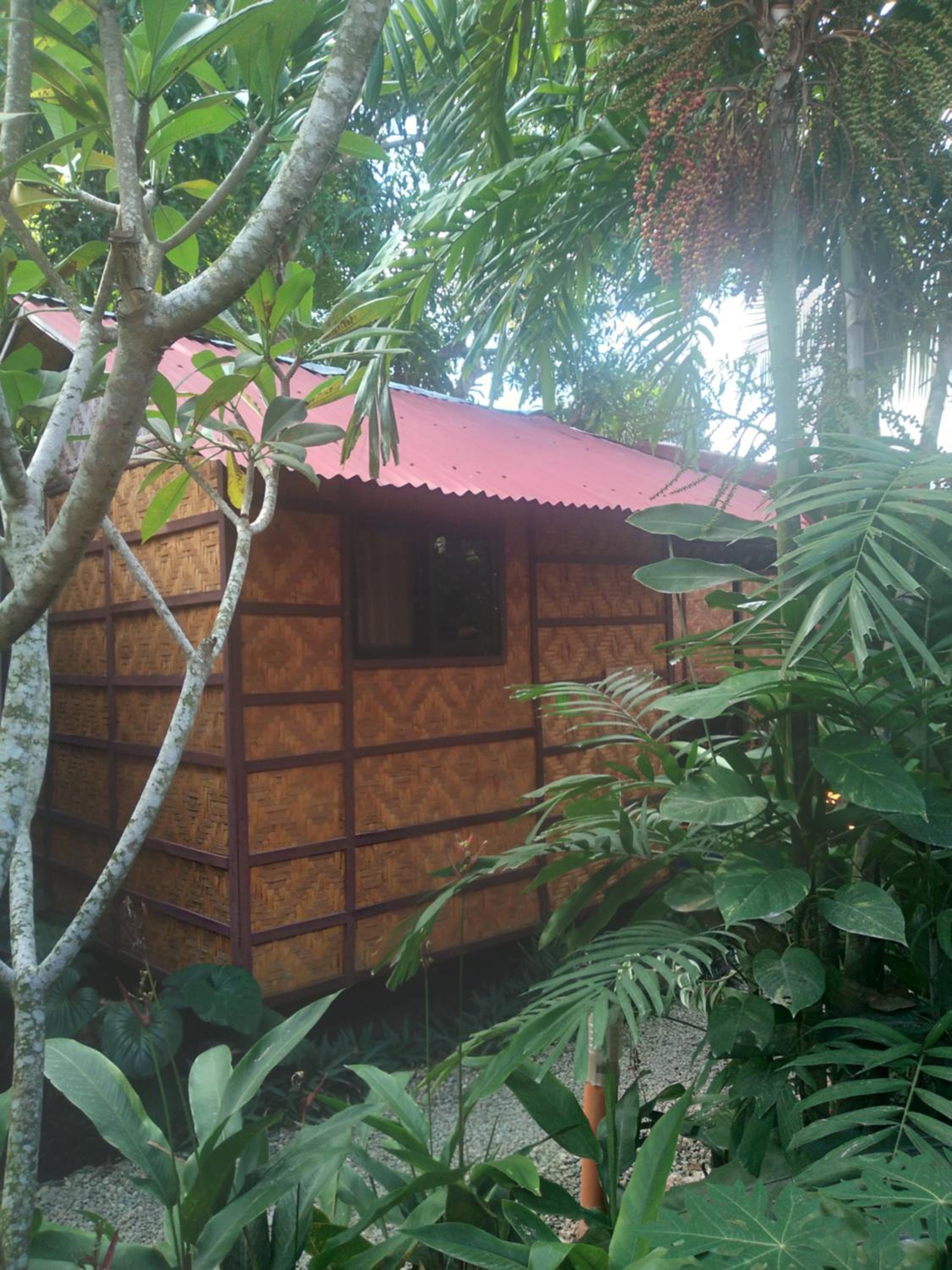 ADRIANA's PLACE TROPICAL GUESTHOUSE