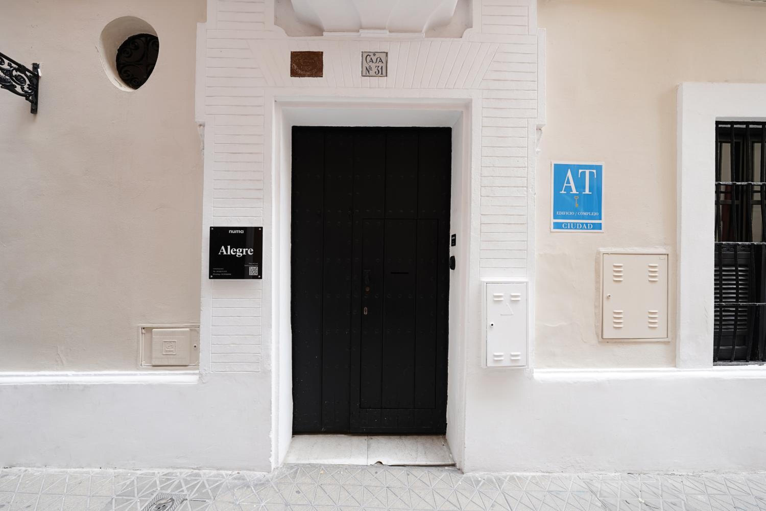 Numa Seville Alegre