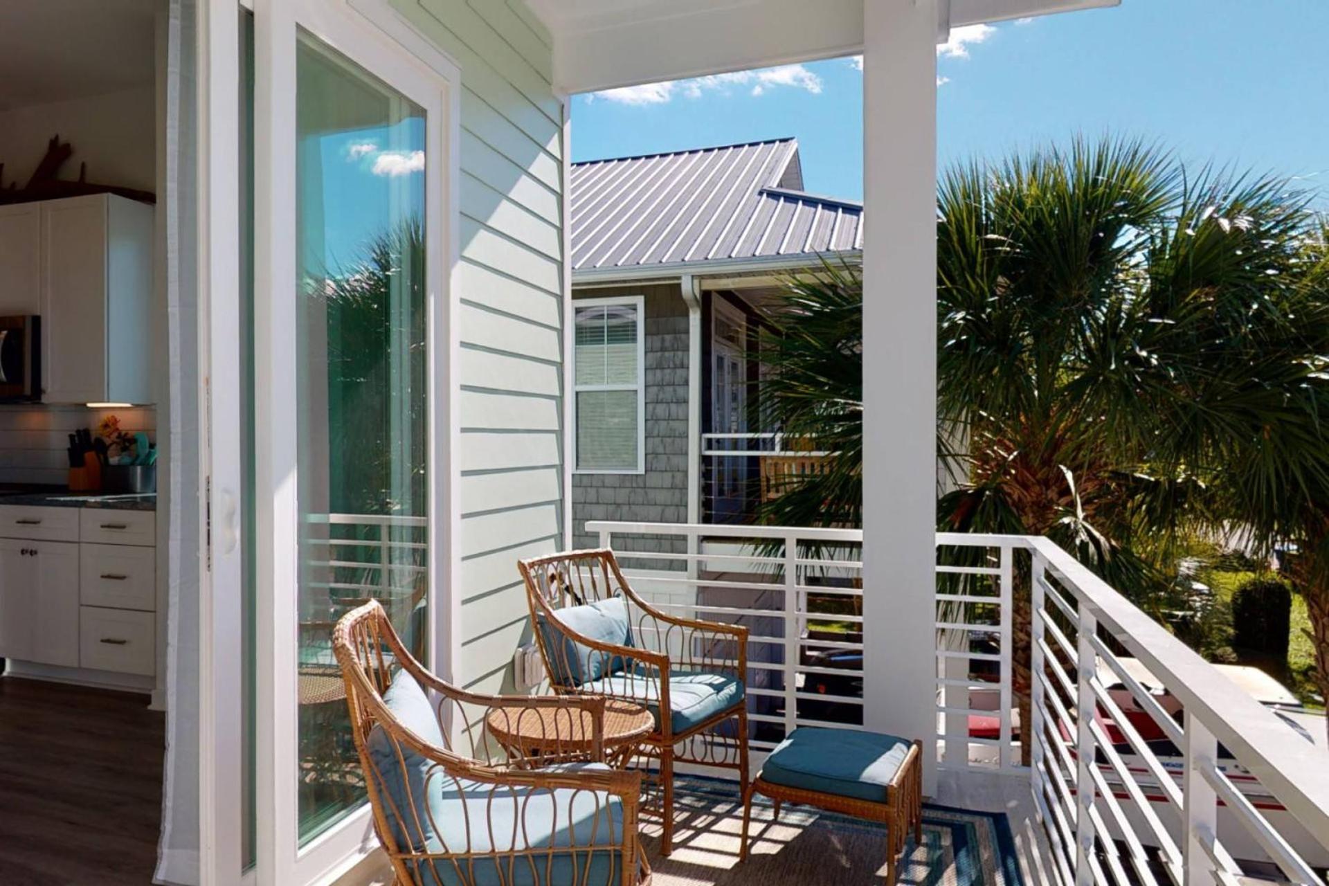 Bikinis Martinis Beach House view 3