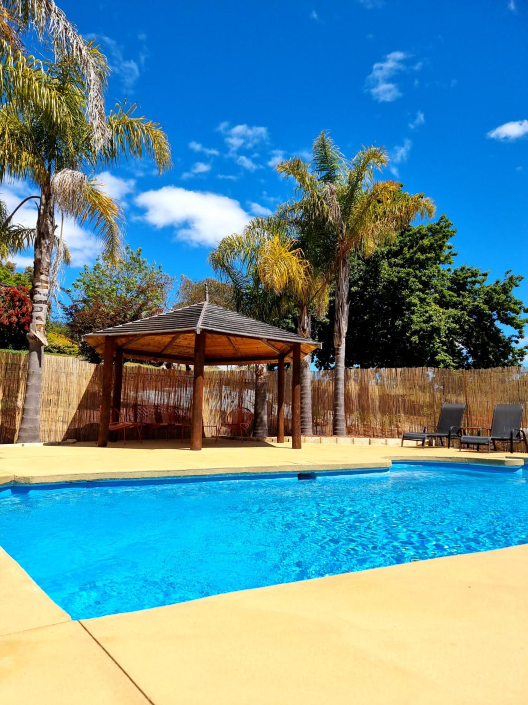 Sunnyhurst Chalets Bridgetown