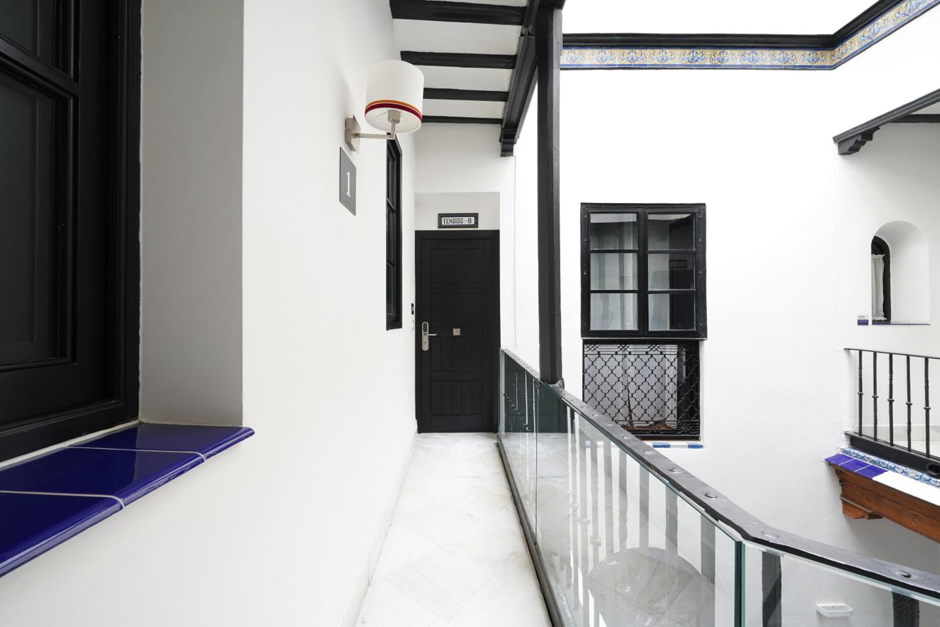 Numa Seville Alegre