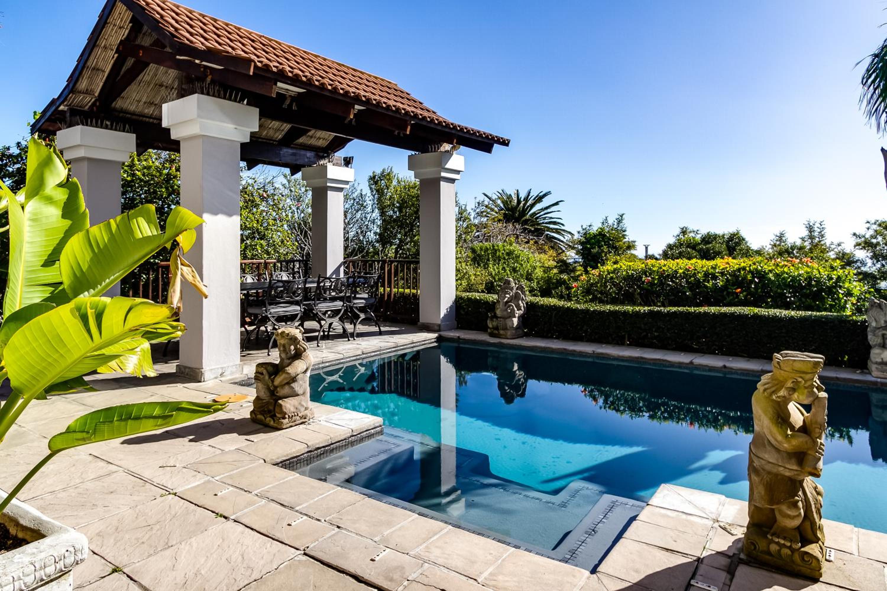 The Cape Bali Luxury Villa with Ocean Views in Camps Bay