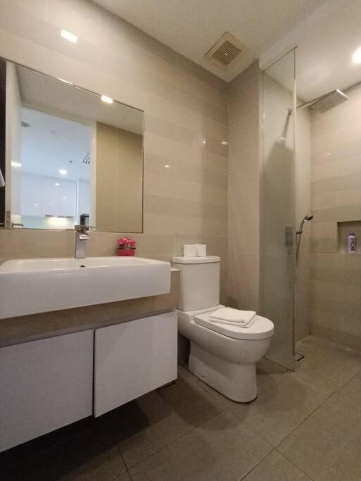 RM201 Bukit Bintang 2 Bedroom Balcony CIty View