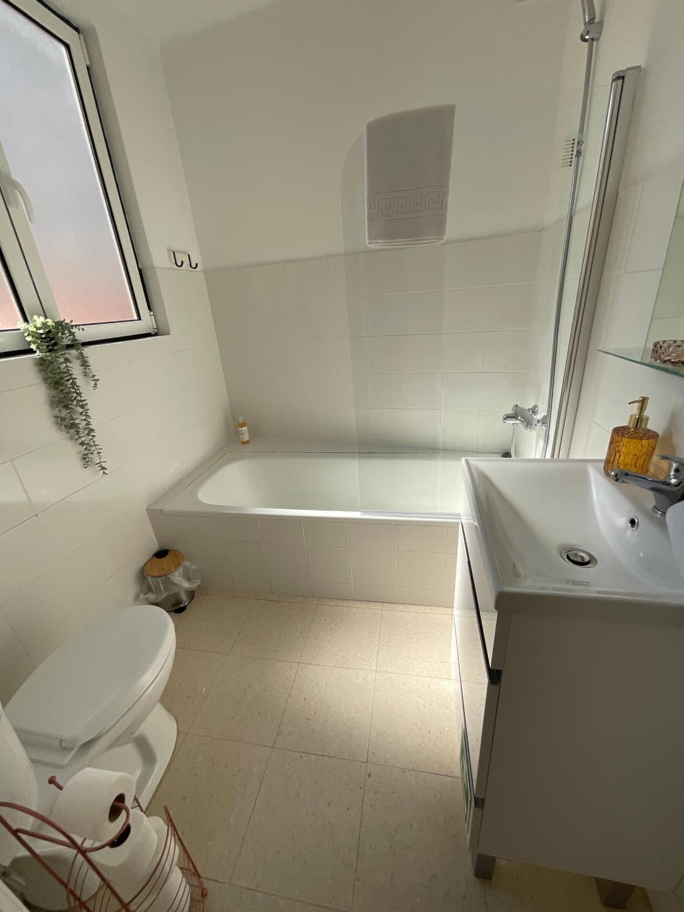 Fantastic Spacious Apartment near Carcavelos Beach