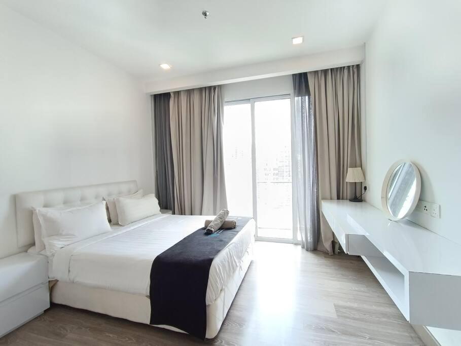 RM203 Bukit Bintang Balcony Studio Infinity Pool