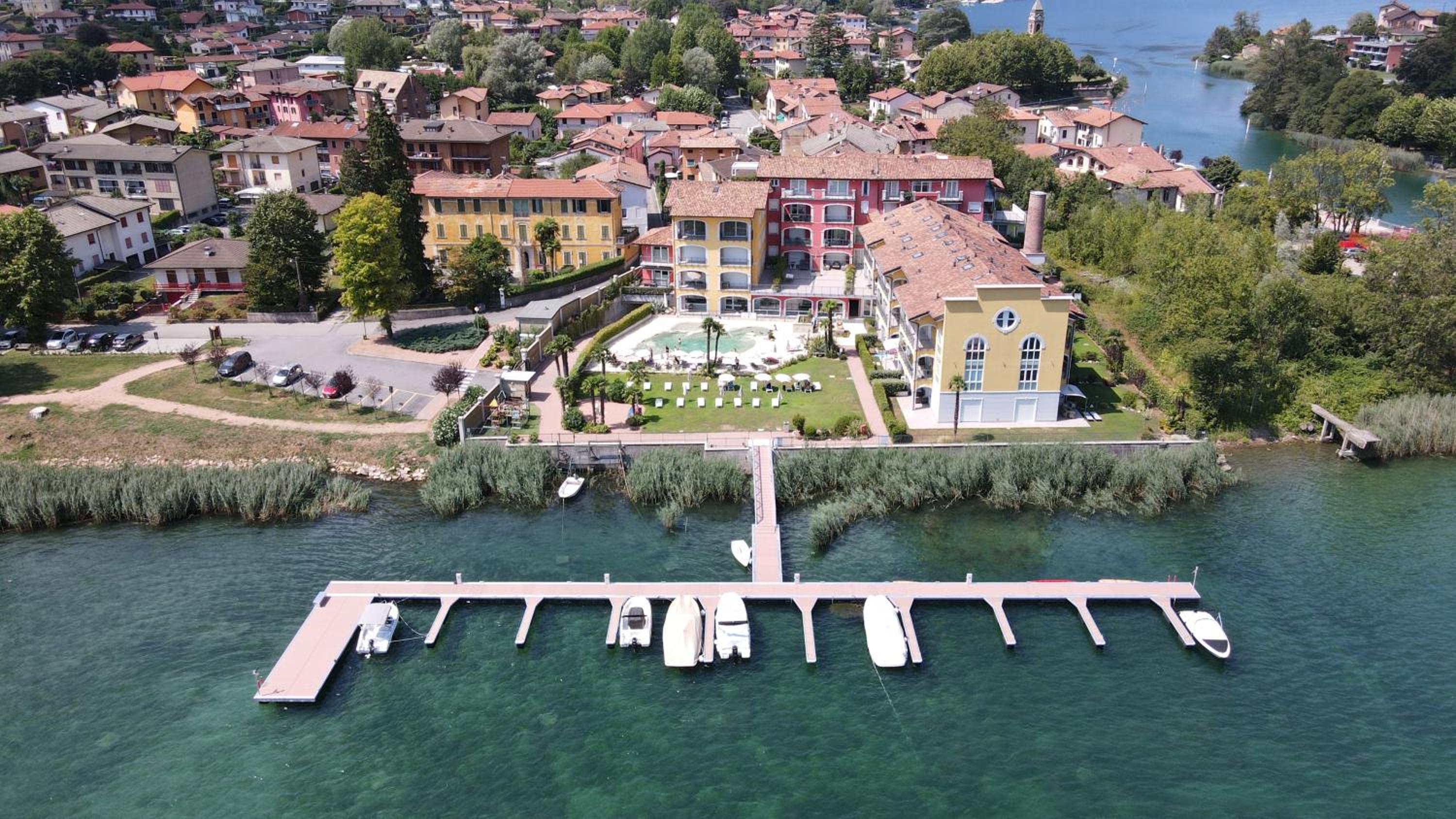 Hotel Yachting Residence - Image 1