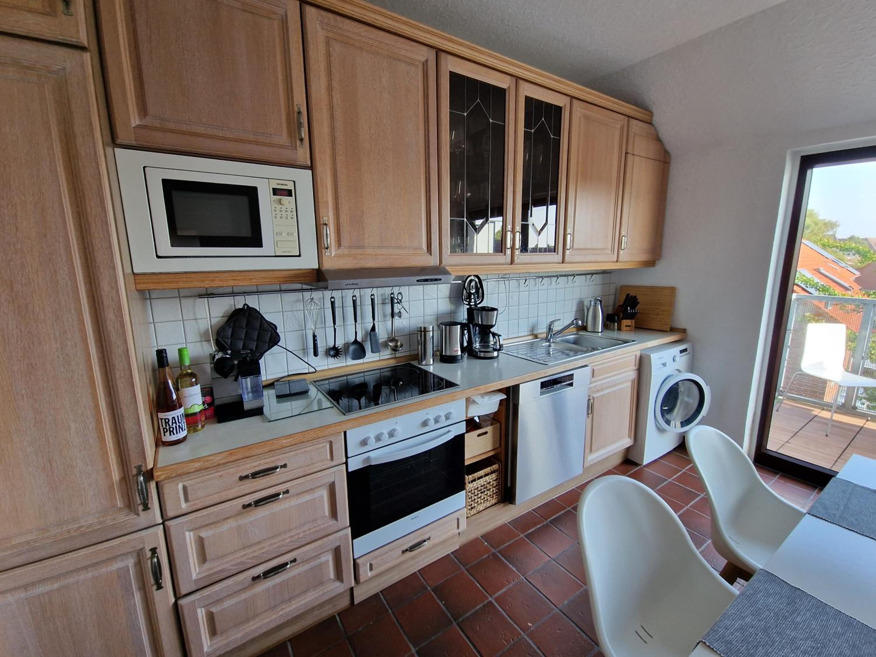 98qm Wohnung im Villenviertel - Voll ausgestattet mit Balkon und Kamin - WLAN gratis view 3