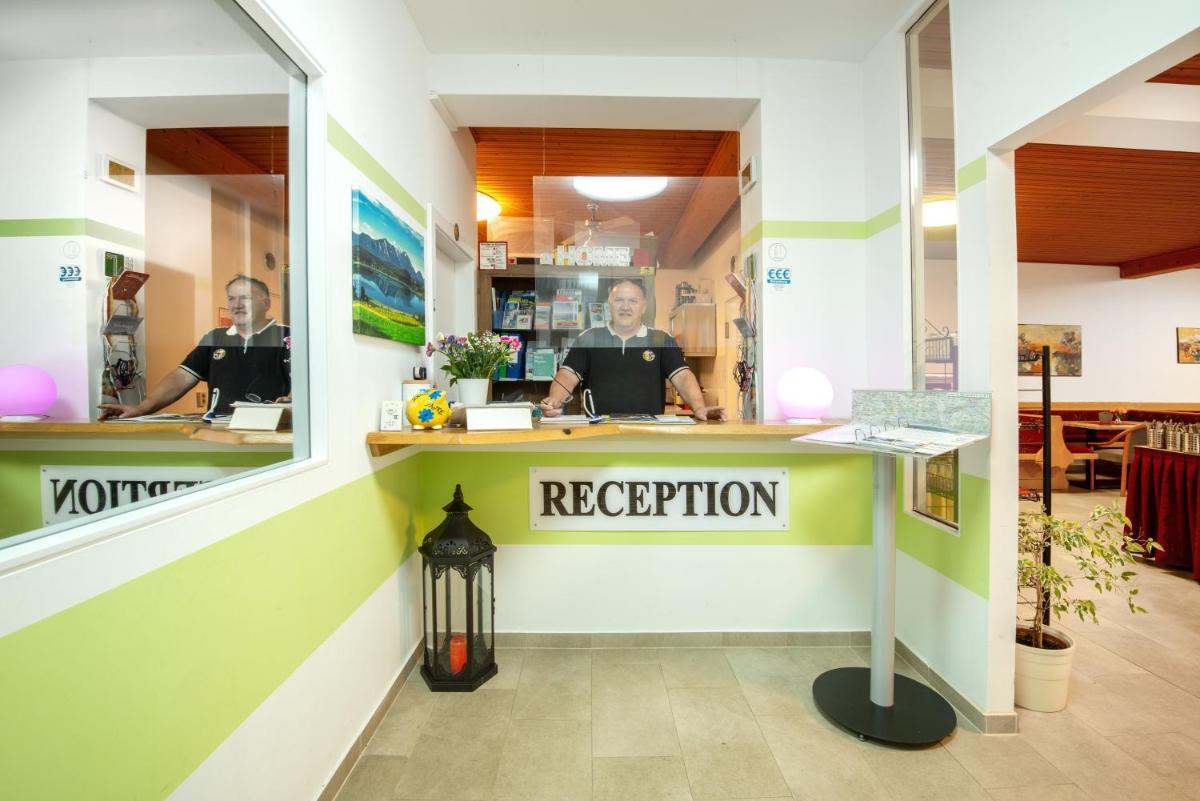 hotel reception