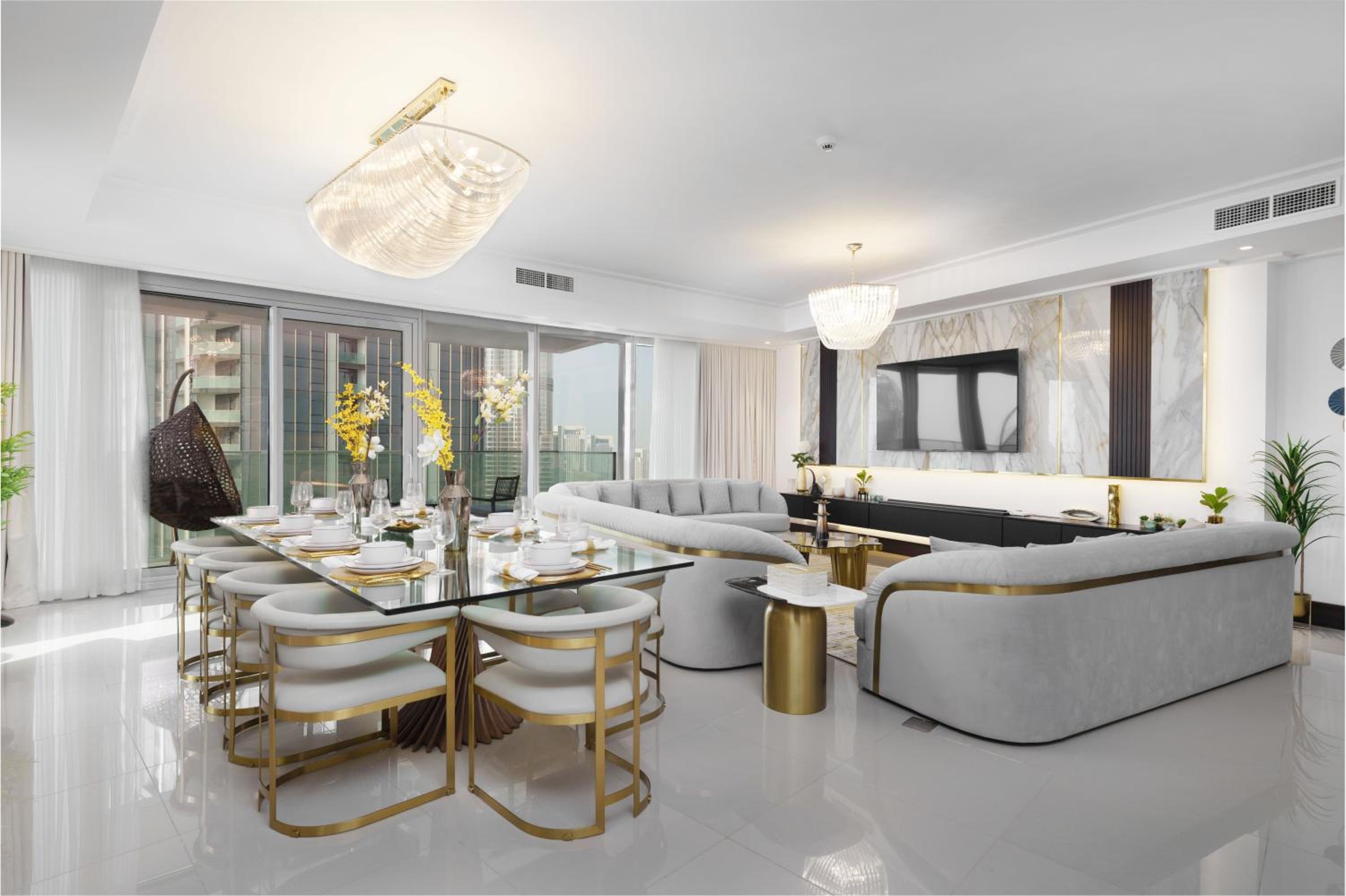 Maison Privee - Ultra Chic High-Floor Apt with Direct Burj Khalifa & Fountains Views