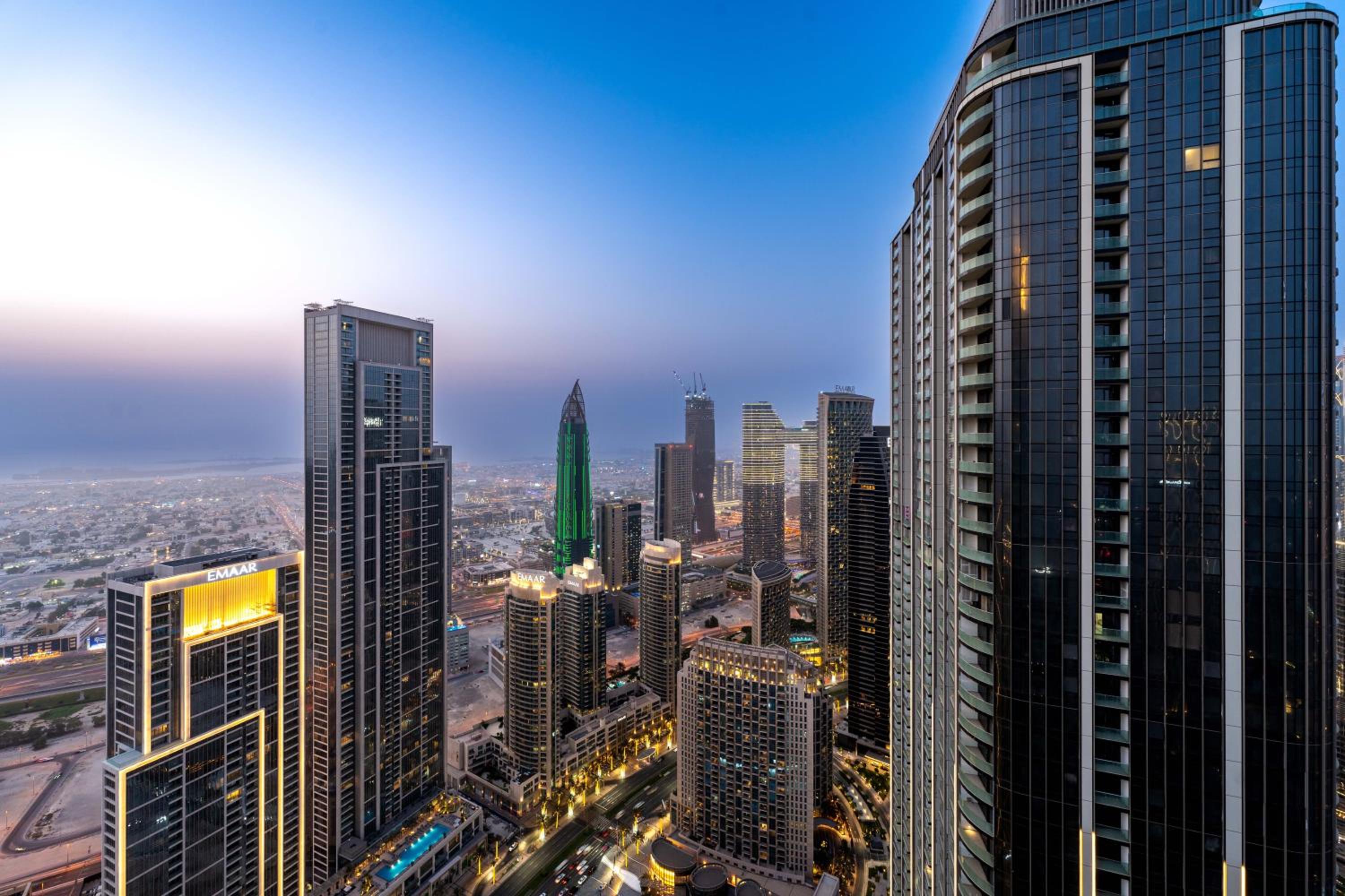 Maison Privee - Ultra Chic High-Floor Apt with Direct Burj Khalifa & Fountains Views