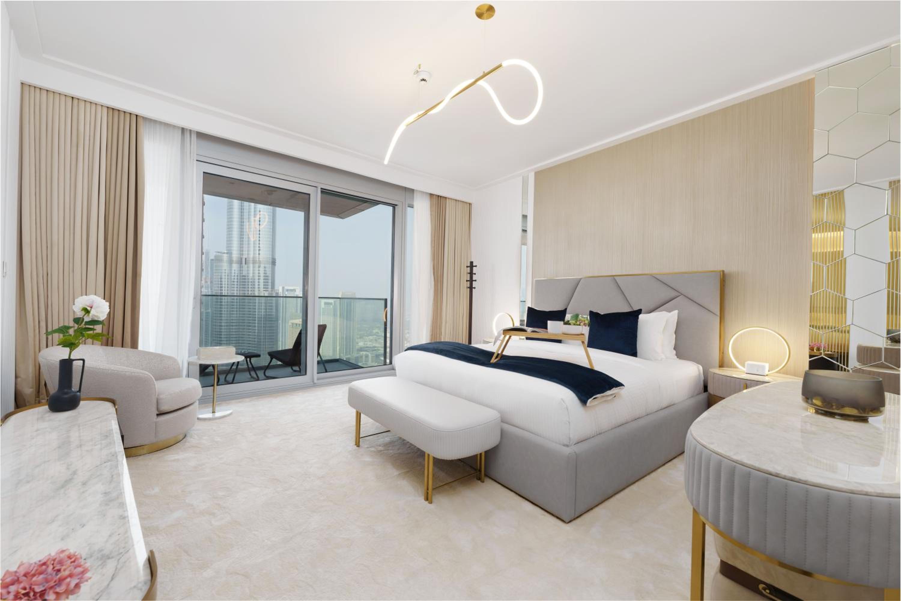 Maison Privee - Ultra Chic High-Floor Apt with Direct Burj Khalifa & Fountains Views
