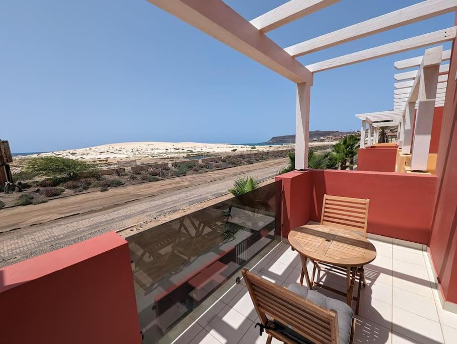 Large Townhouse close to Beach