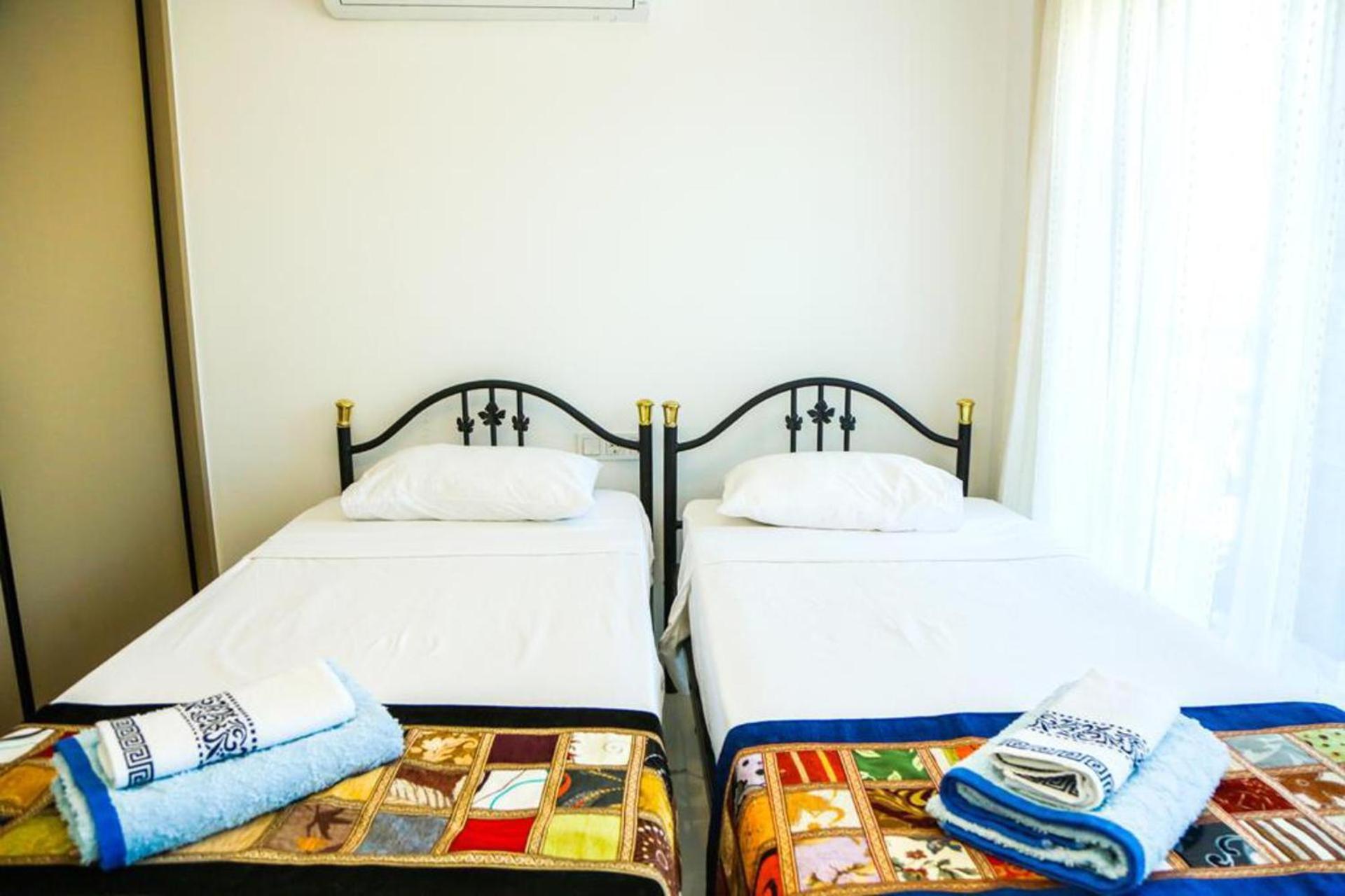 Villa-Sleeps 8-Parking-Pool-Bbq view 4