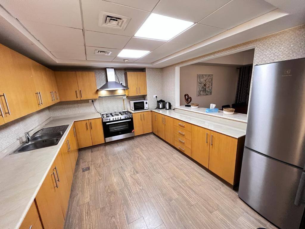 Hala Holiday Homes - Al Hamra Village, RAK
