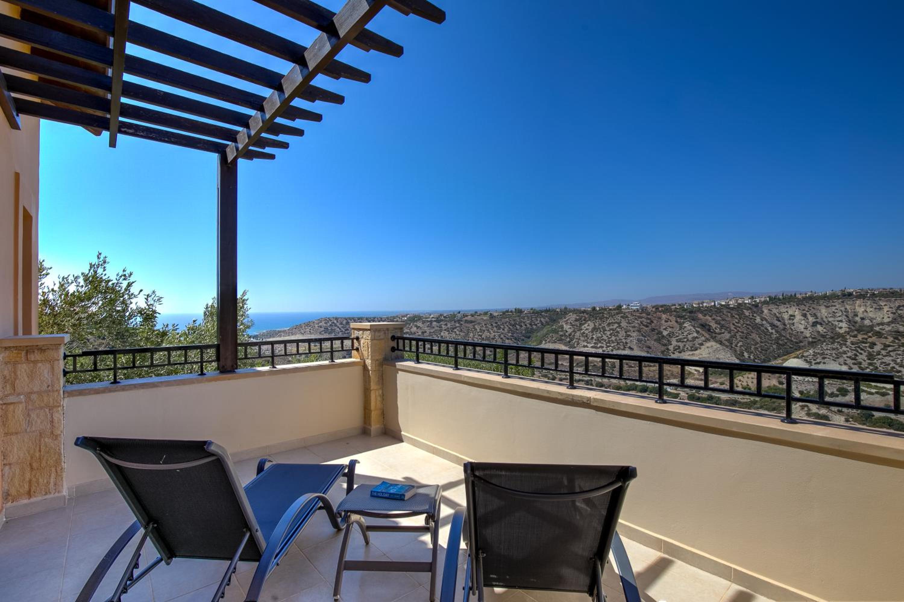 Fantastic Junior Villa CZ02 Salamis with Gorgeous Views, Aphrodite Hills