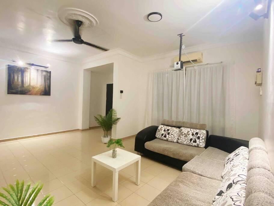 Homestay 2 @Taman Teluk Intan photo 4