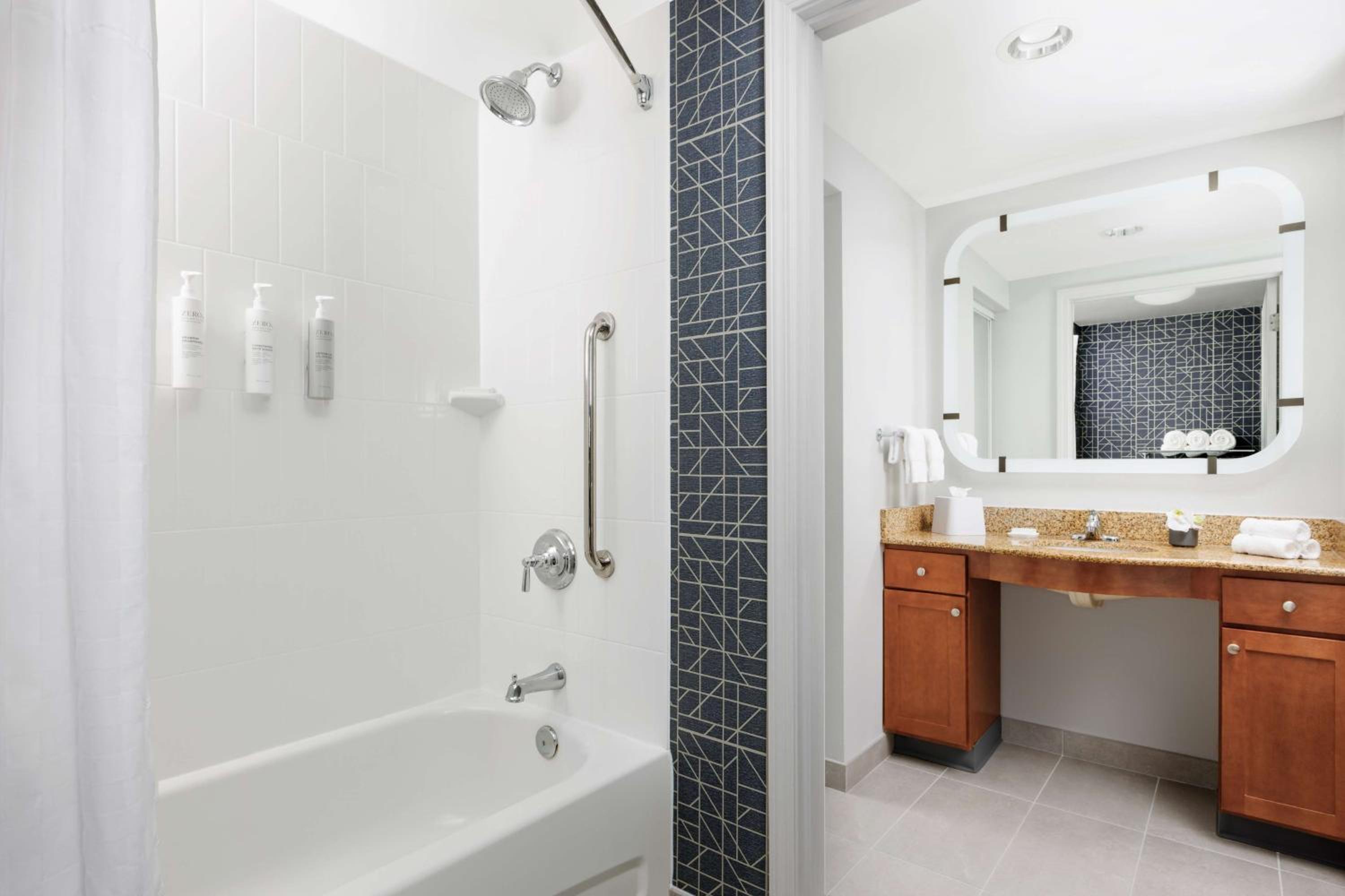 Portsmouth Vacations - Homewood Suites by Hilton Portsmouth - Property Image 8
