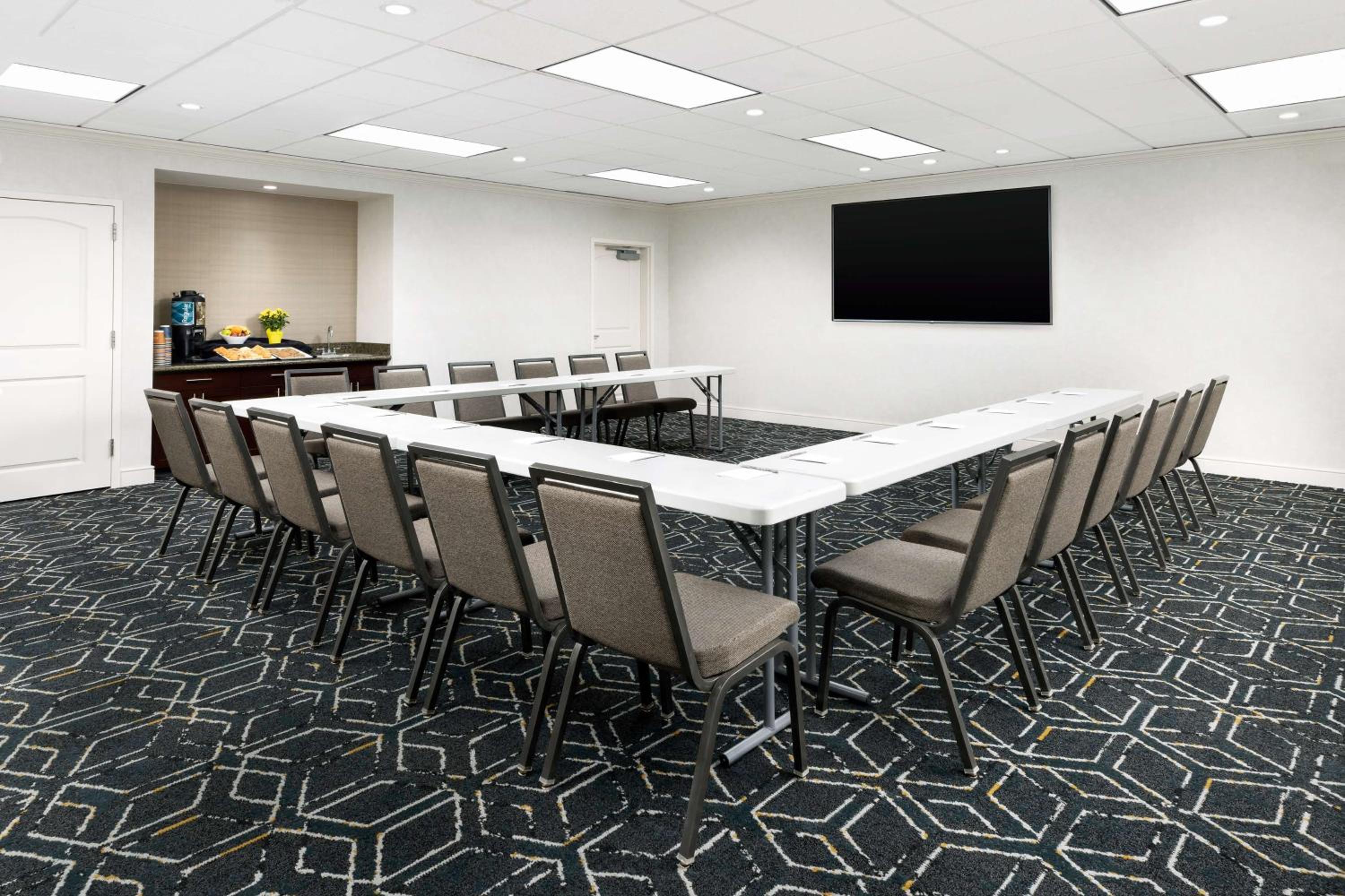 Portsmouth Vacations - Homewood Suites by Hilton Portsmouth - Property Image 5