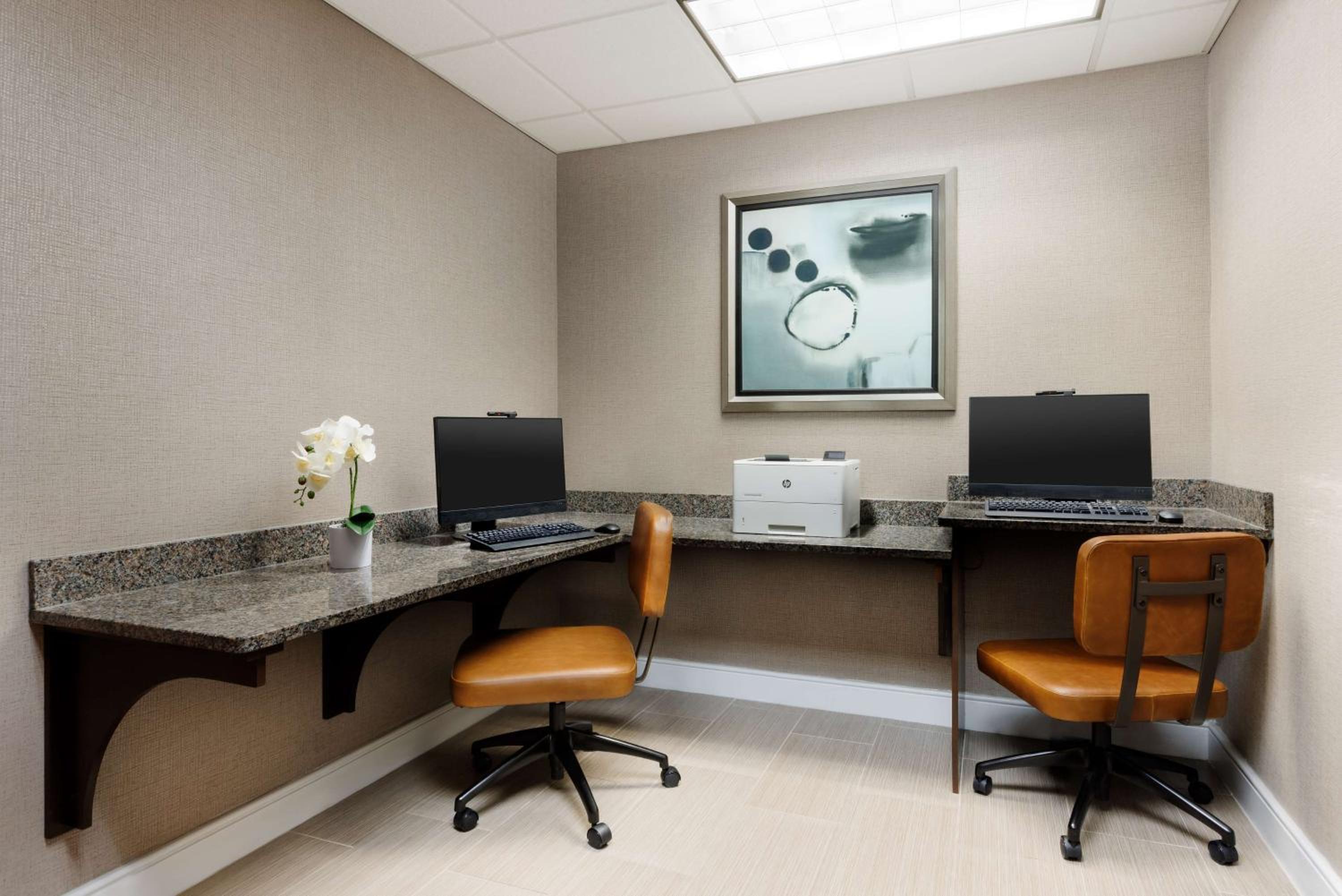 Portsmouth Vacations - Homewood Suites by Hilton Portsmouth - Property Image 37