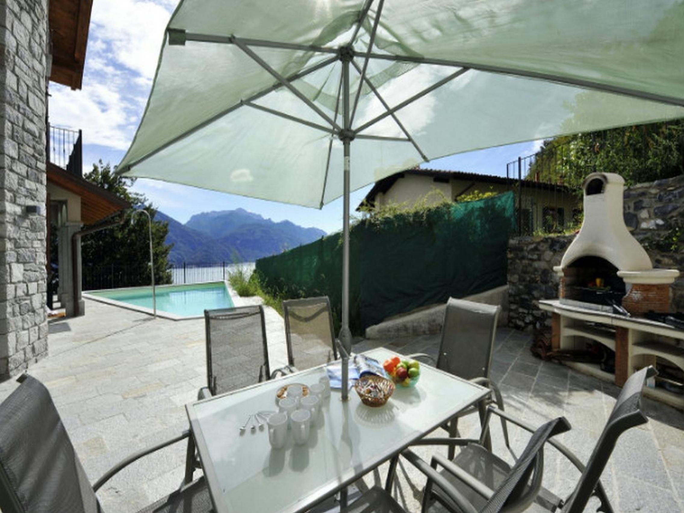 Villa Lumbini en Plesio — balance & terrace