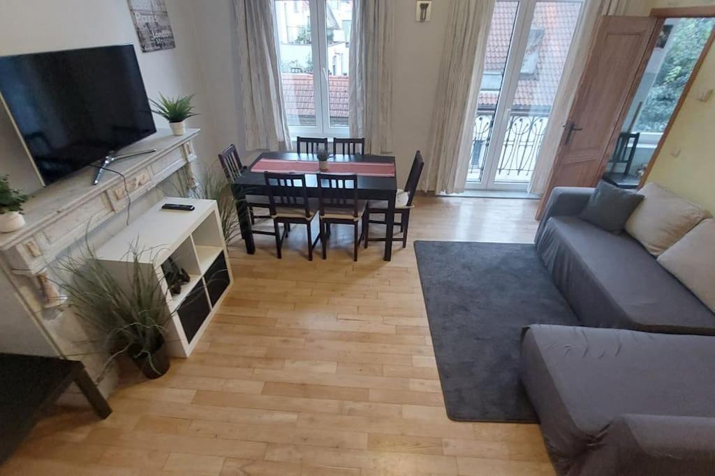 Charming 1-Bedroom Apartment