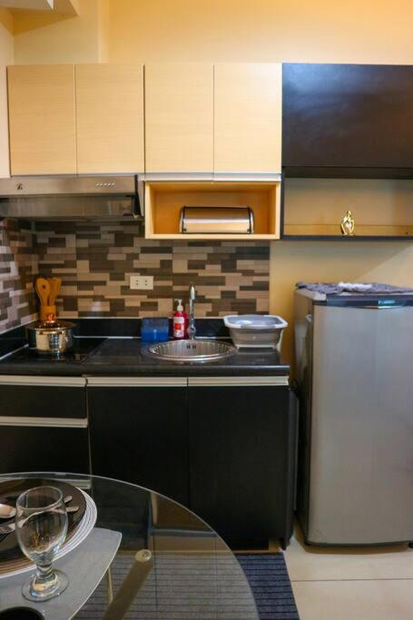 Suite del Grande in Makati view 3