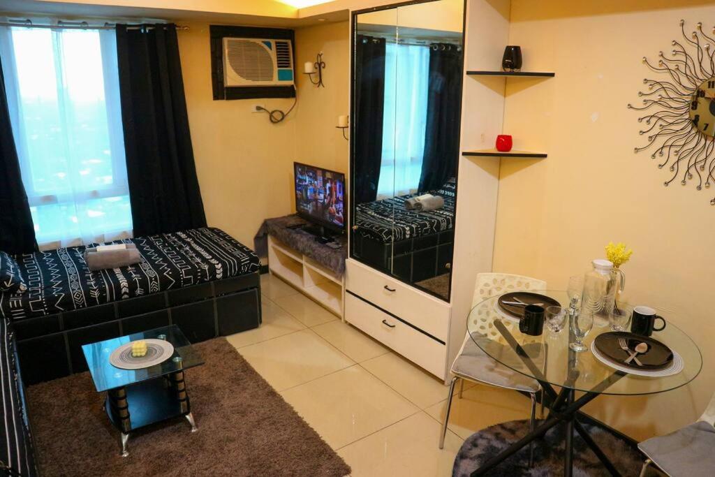 Suite del Grande in Makati view 4