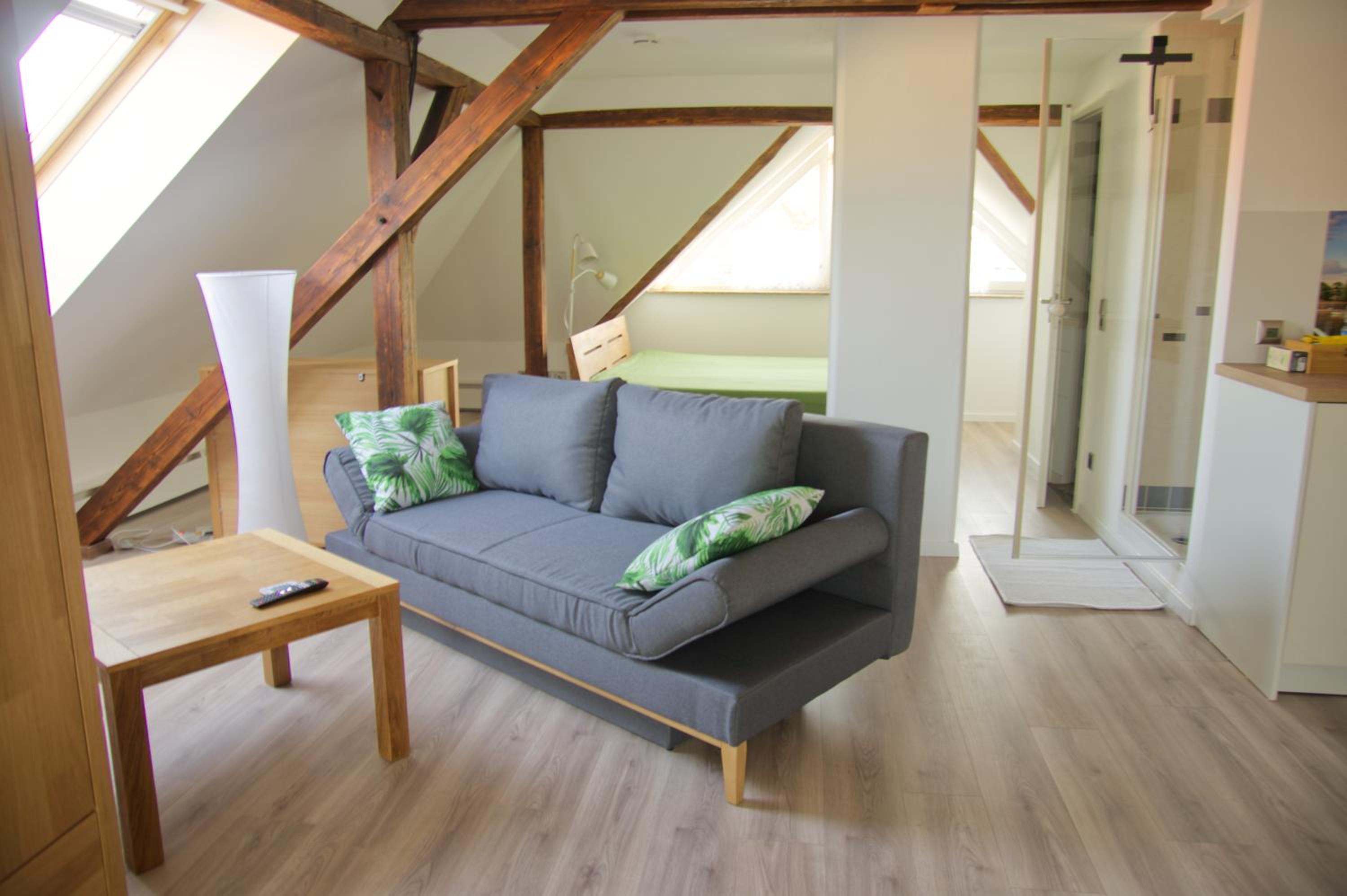 Apartment Traumzeit mit Balkon in Vorstadtvilla