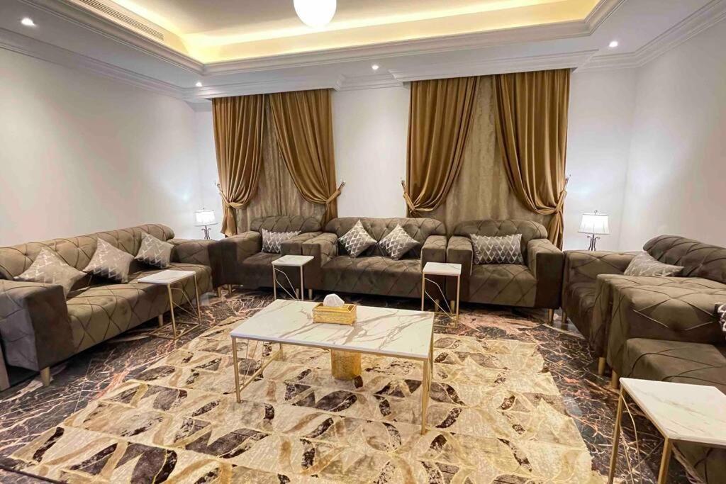 Mecca Penthouse
