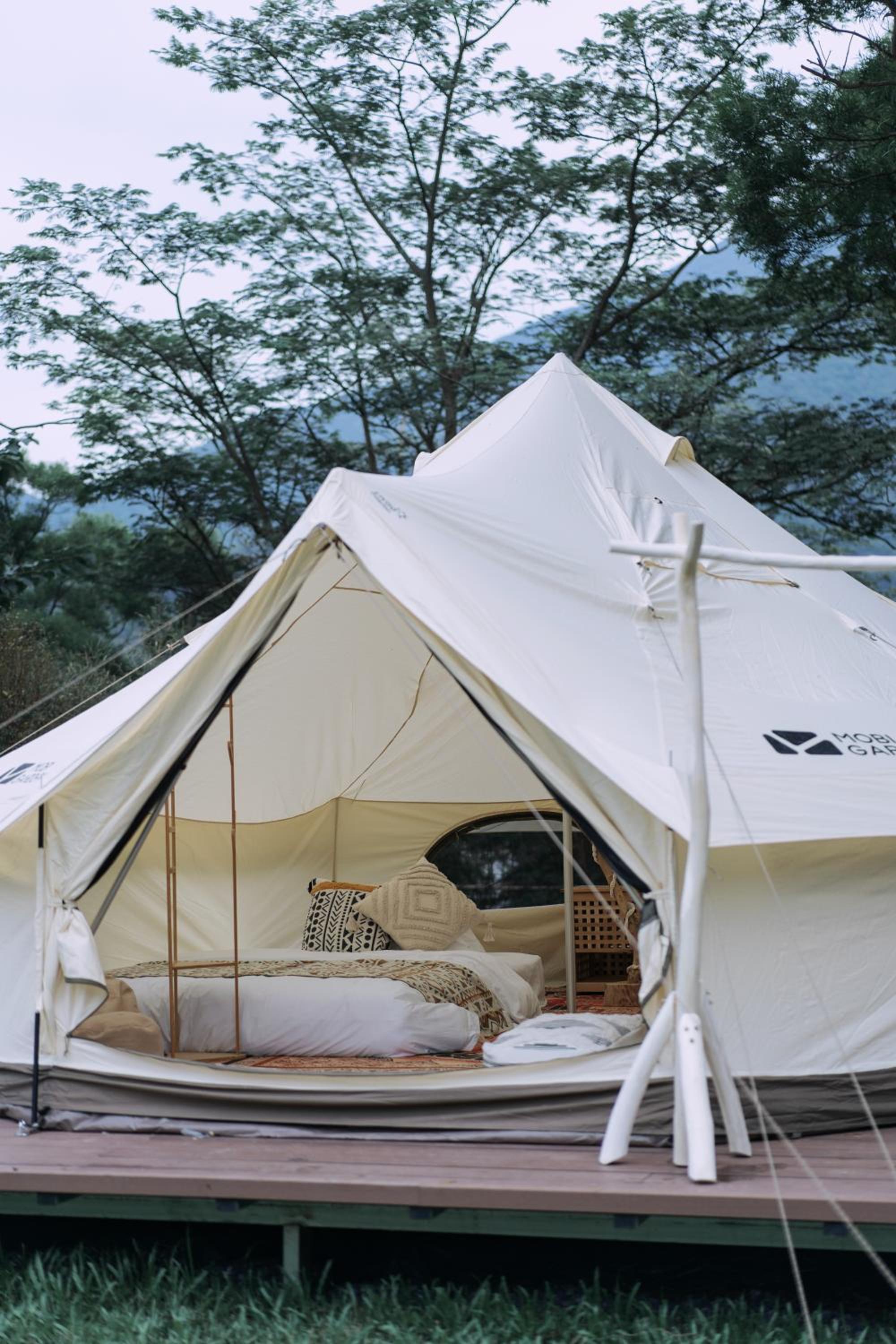 NatureLand Campsite