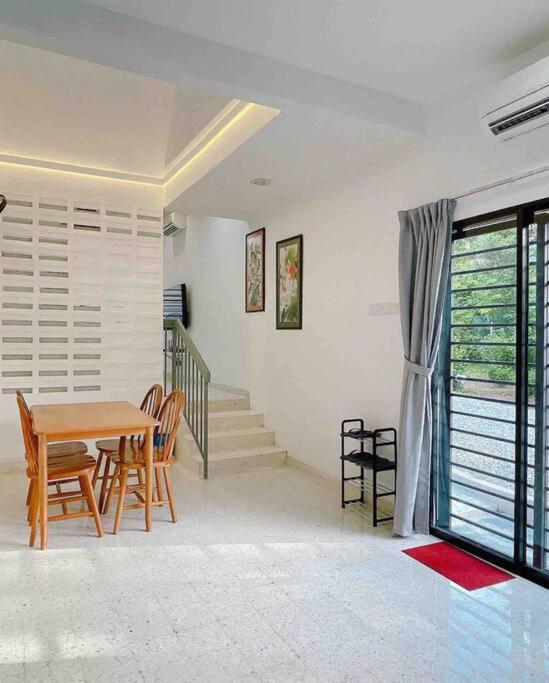 Cheerful 27 Home with BBQ grill photo 2