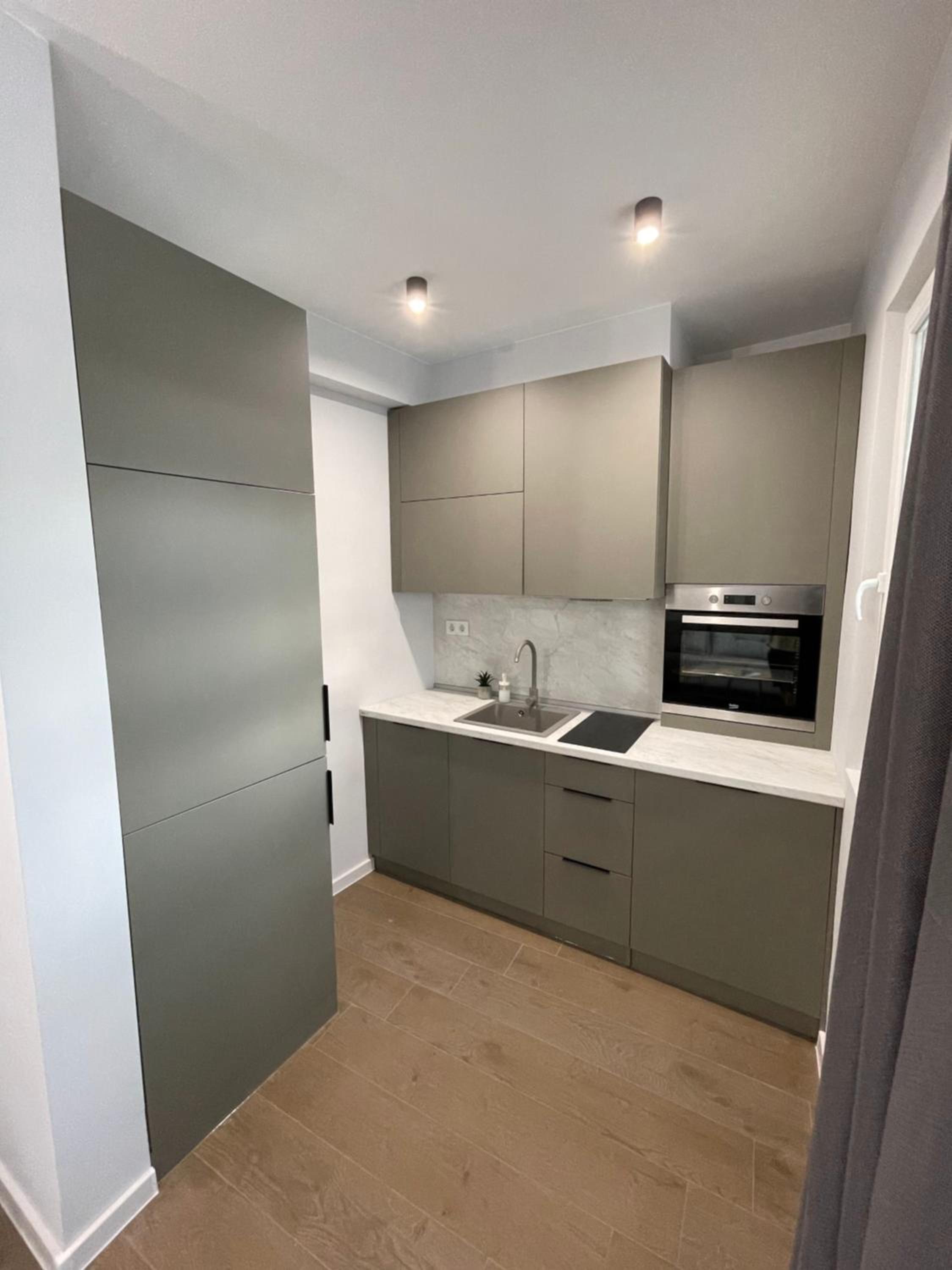 Vanquish Central Apartment