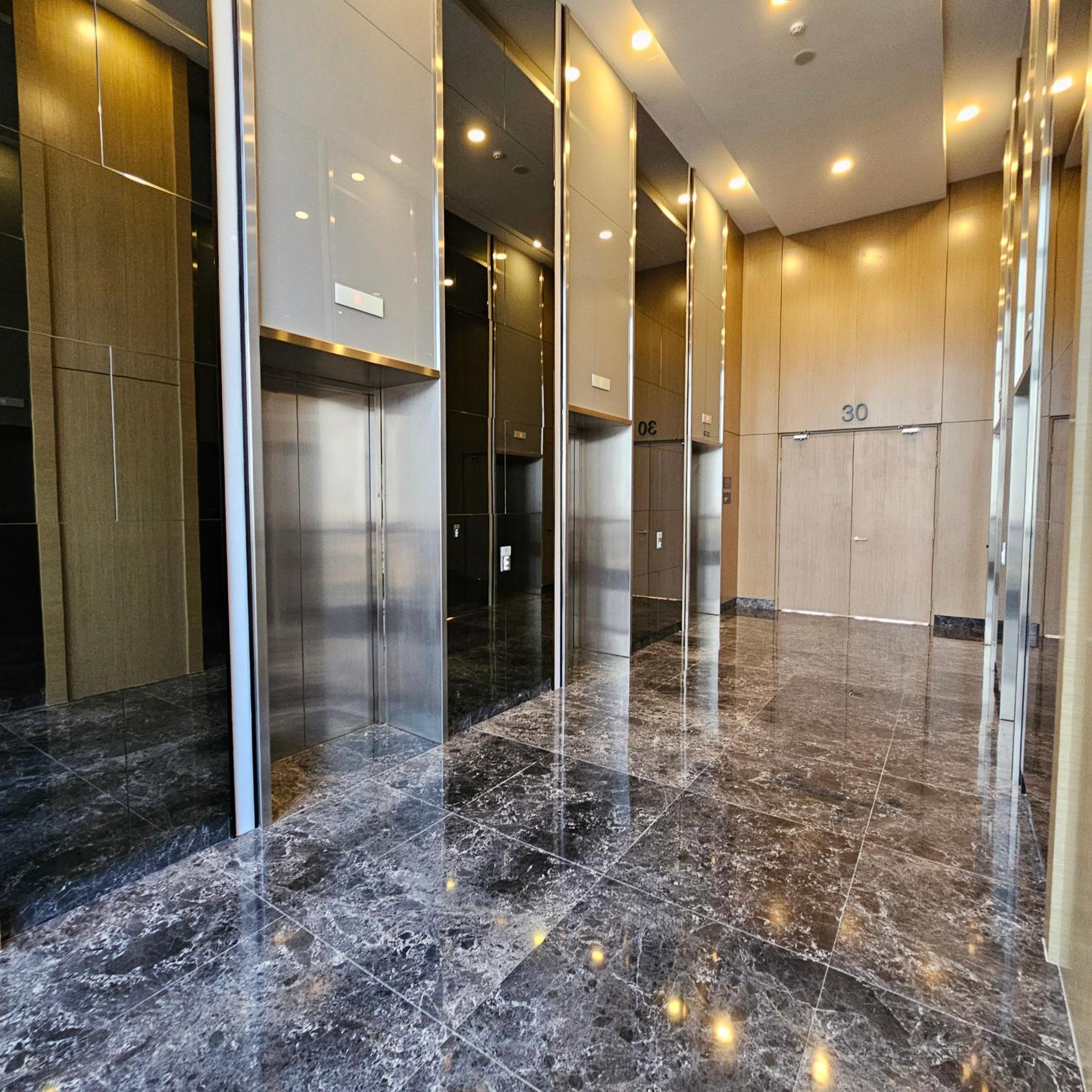 Societe Suites By iHost Global