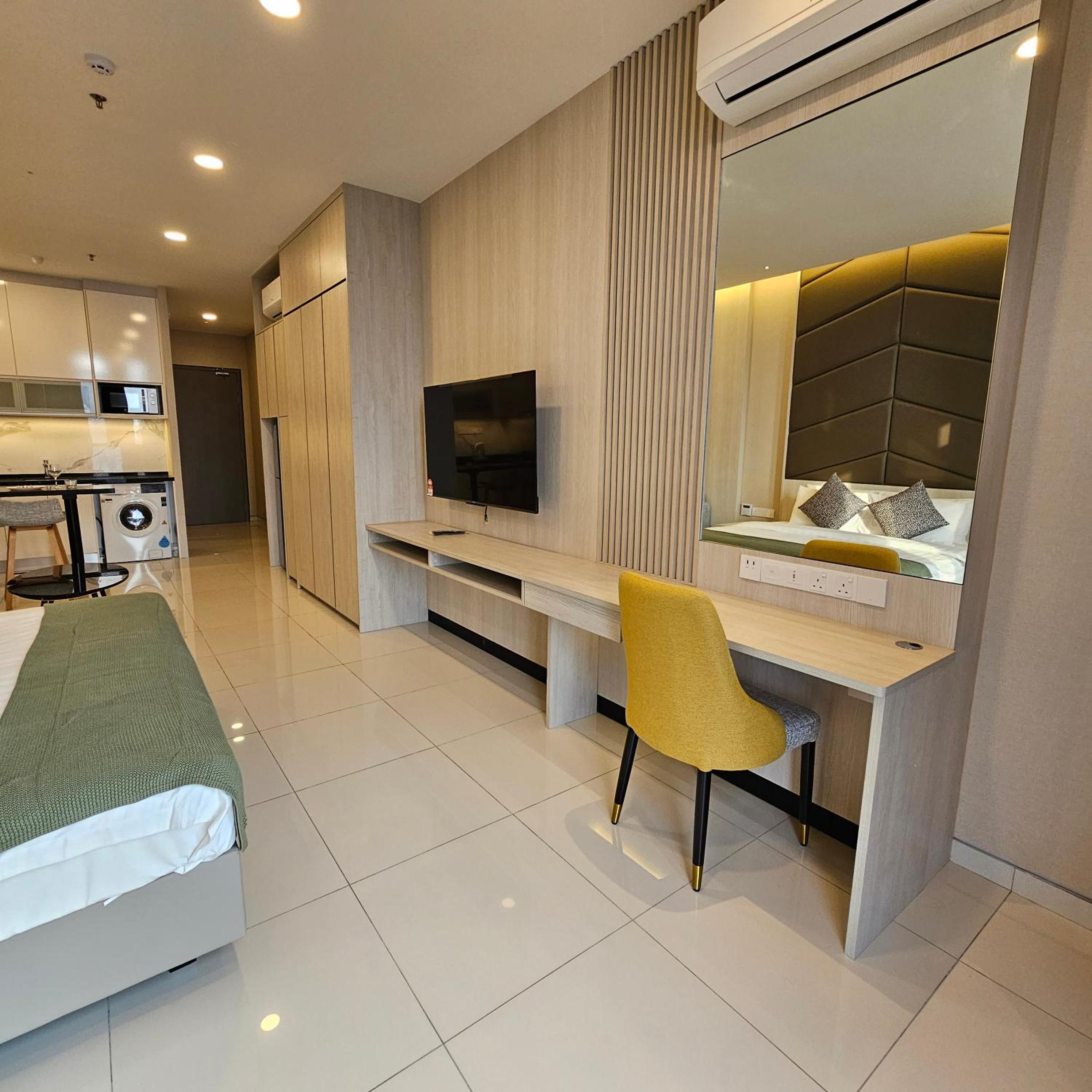 Societe Suites By iHost Global